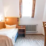 فندق Gaestehaus Centro In