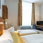 Gaestehaus Centro In فندق 3*