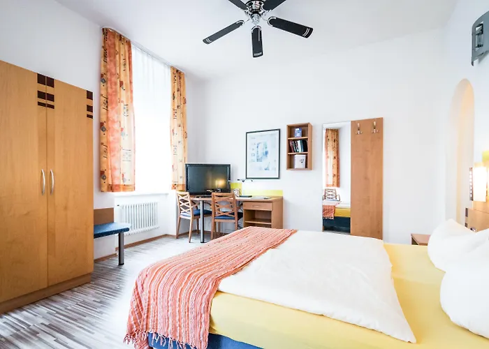 فندق Gaestehaus Centro In كونستانز