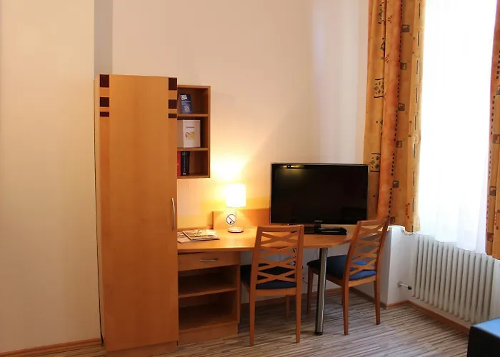 Gaestehaus Centro In كونستانز